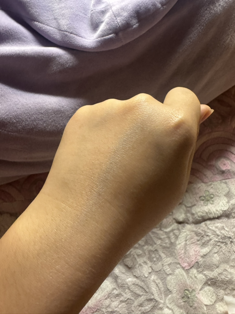 白皙米水分防晒霜 [SPF50+/PA++++] [亮肤提亮]的真实用户使用照片