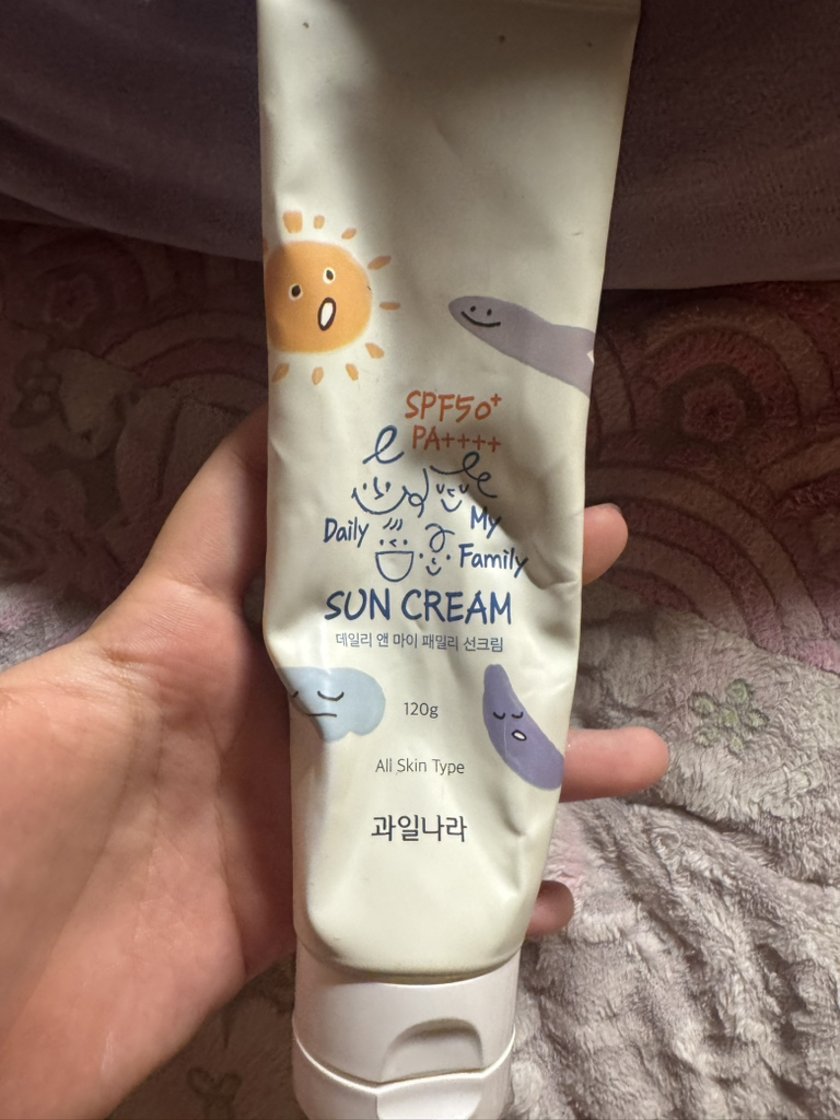 과일나라 (KWAILNARA) 데일리 앤 마이 패밀리 선크림 [SPF50/PA++++] review image