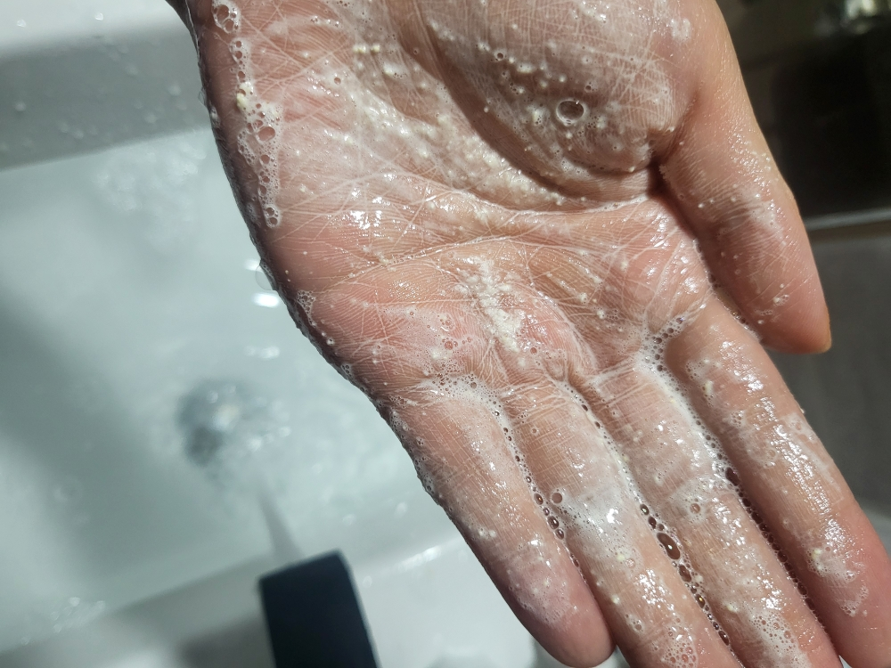 猪酶粉洁面乳的真实用户使用照片