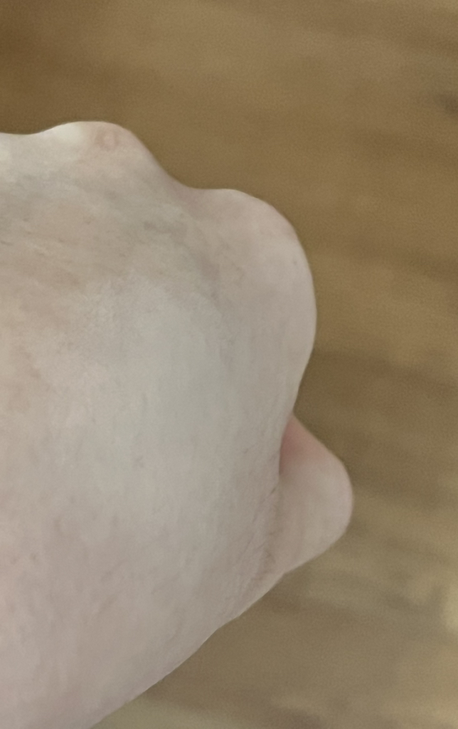 希卡马努哑光气垫 [SPF50+/PA++++] [21号 淡雅象牙]的真实用户使用照片