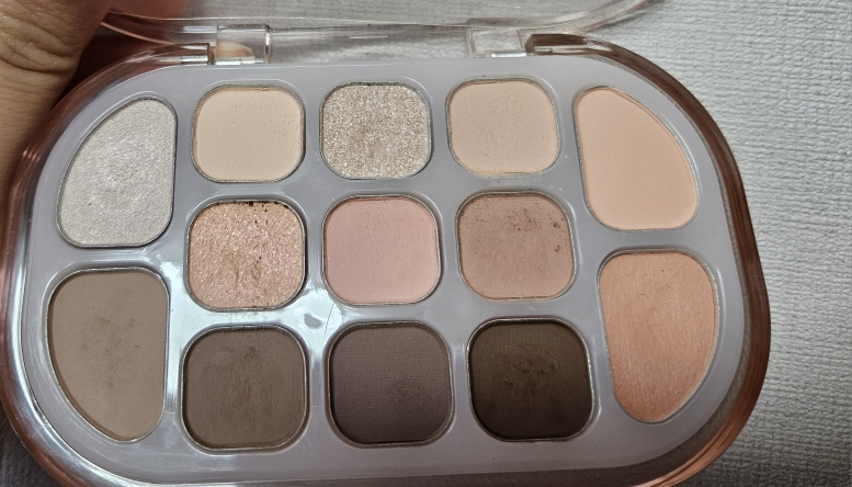 릴리바이레드 (lilybyred) 듀이 핏 팔레트 [03 오트밀] review image