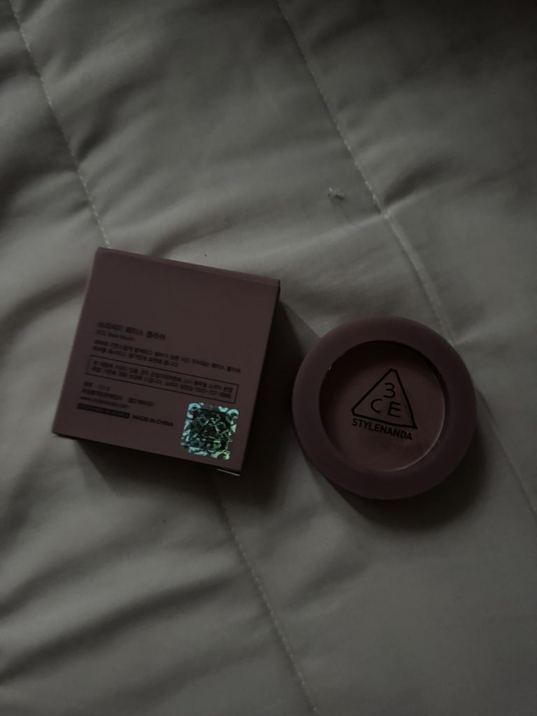 3CE (쓰리씨이) 스플릿 세컨드 에디션 페이스 블러쉬 [#시티모브] review image