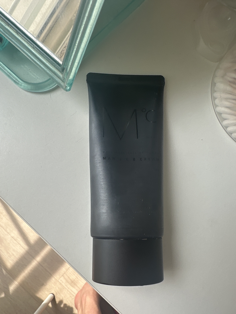 엠도씨 (MdoC) 맨즈 비비 크림 [SPF30/PA++] review image