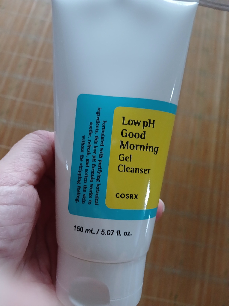 弱酸性早安洁面啫喱的真实用户使用照片