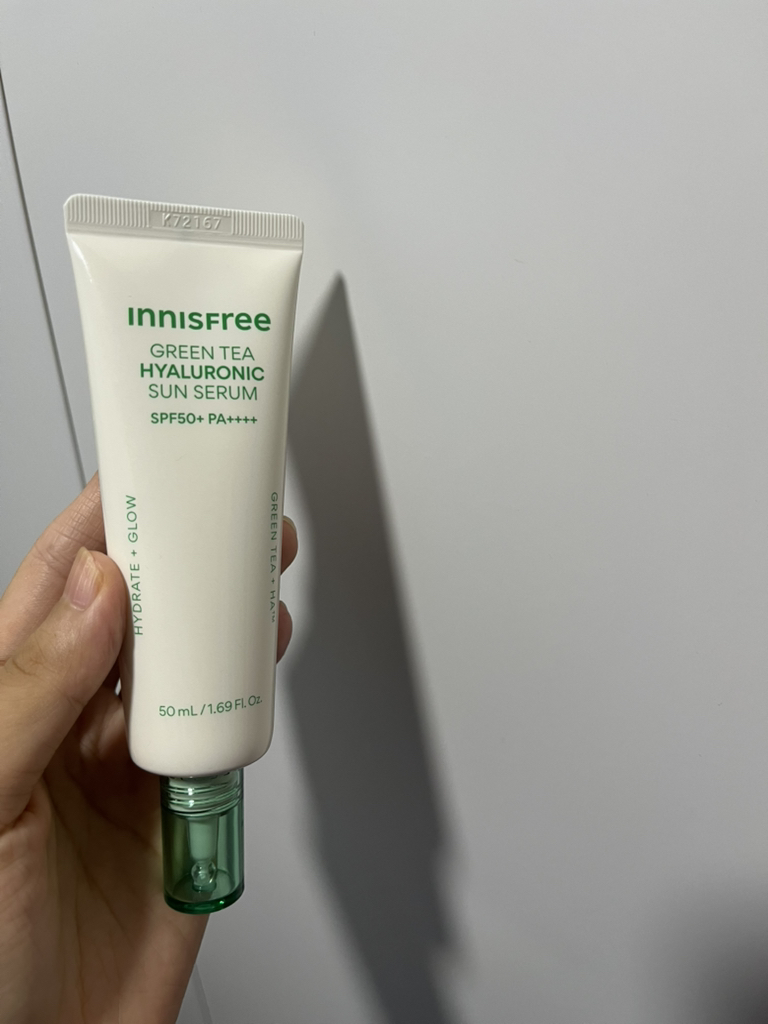 INNISFREE (悦诗风吟) 绿茶玻尿酸舒缓保湿防晒精华液 [SPF50+/PA++++] common.review image