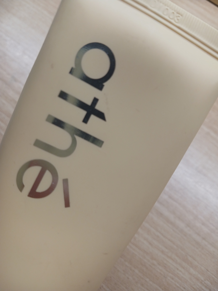 athe 无刺激清爽精华 [SPF50+/PA++++] common.review image