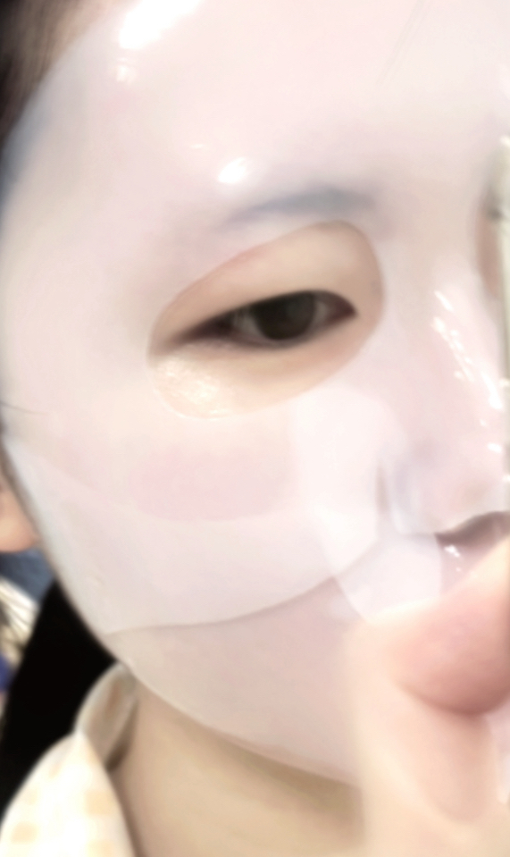 胶原蛋白凝胶面膜[水润冻胶]的真实用户使用照片