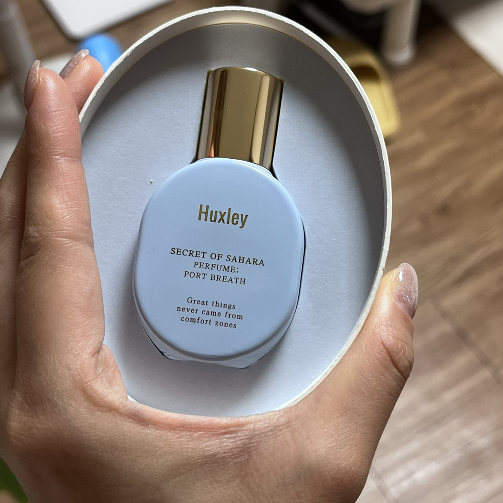 헉슬리 (Huxley) 퍼퓸 [포트브레스] review image