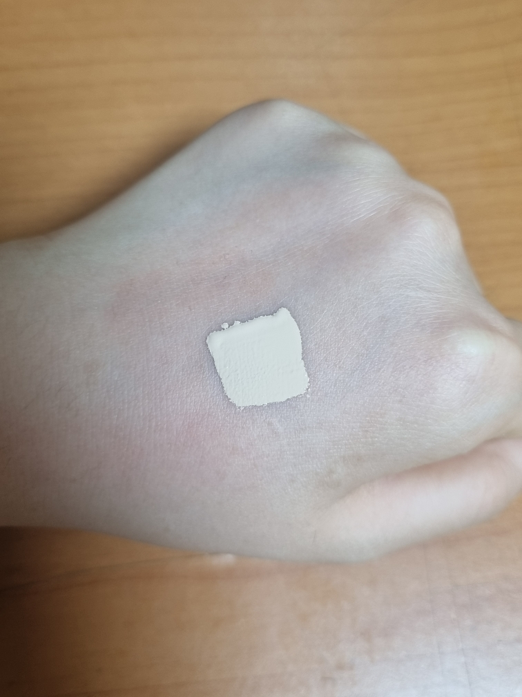 持久遮瑕膏 [SPF34/PA++] [1号 香草]的真实用户使用照片