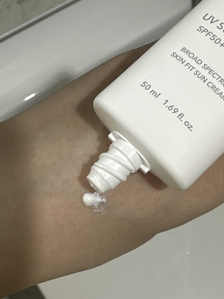 防晒霜 [SPF50+/PA++++] [激光UV]的真实用户使用照片