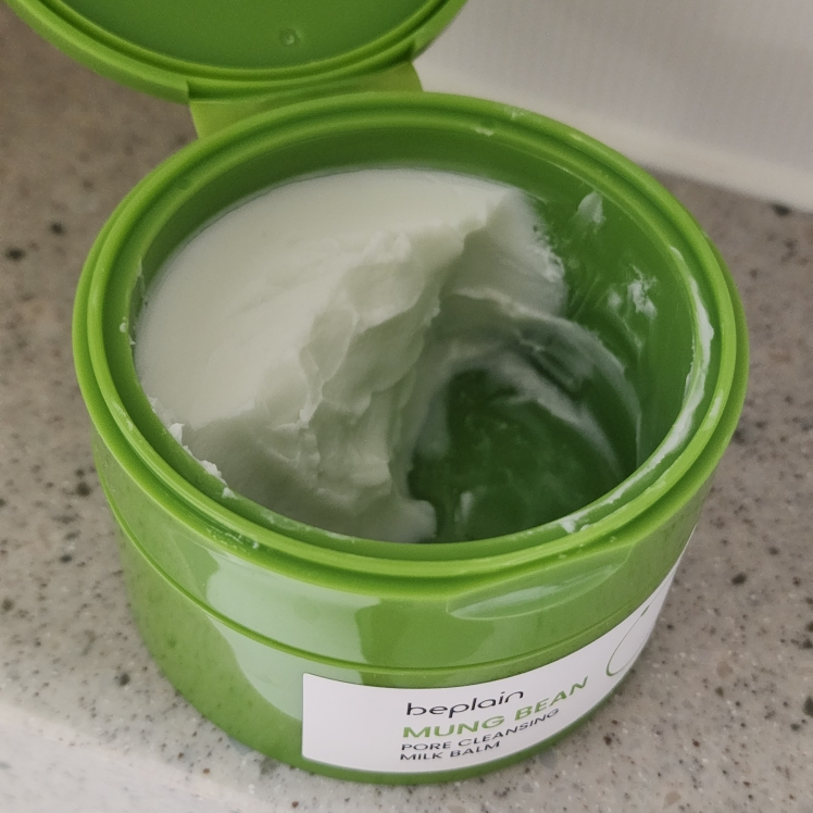 绿豆毛孔牛奶洁面膏的真实用户使用照片