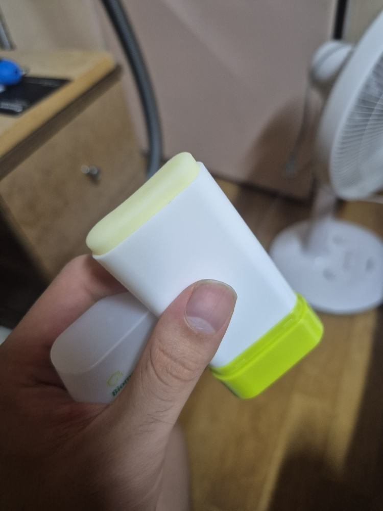 微生物修复完美无油防晒棒 [SPF50+/PA++++]的真实用户使用照片