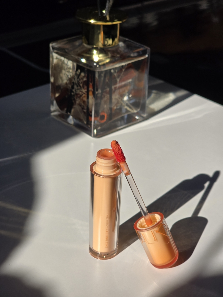 롬앤 (ROMAND) 더 쥬시 래스팅 틴트 [24 베어쥬시오] review image