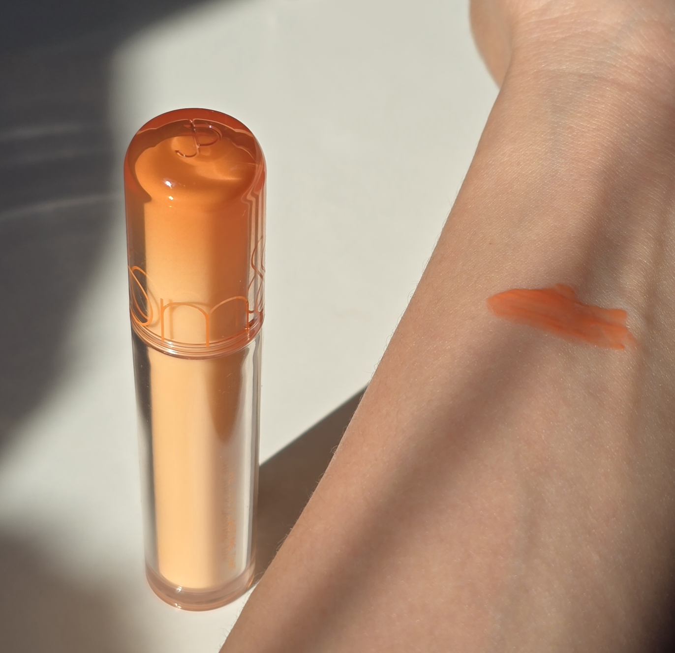 롬앤 (ROMAND) 더 쥬시 래스팅 틴트 [24 베어쥬시오] review image