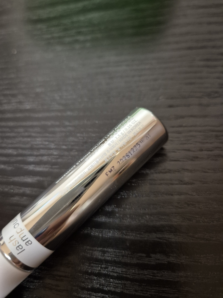wakemake 强力体积睫毛安瓿 common.review image