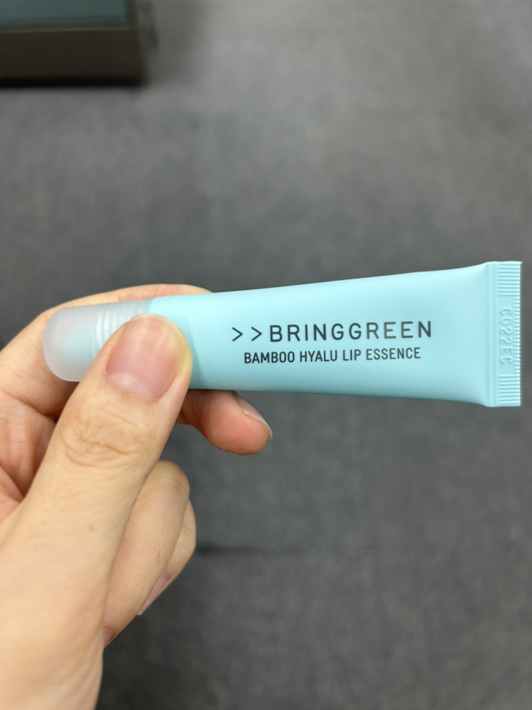 竹子提取物唇膏的真实用户使用照片