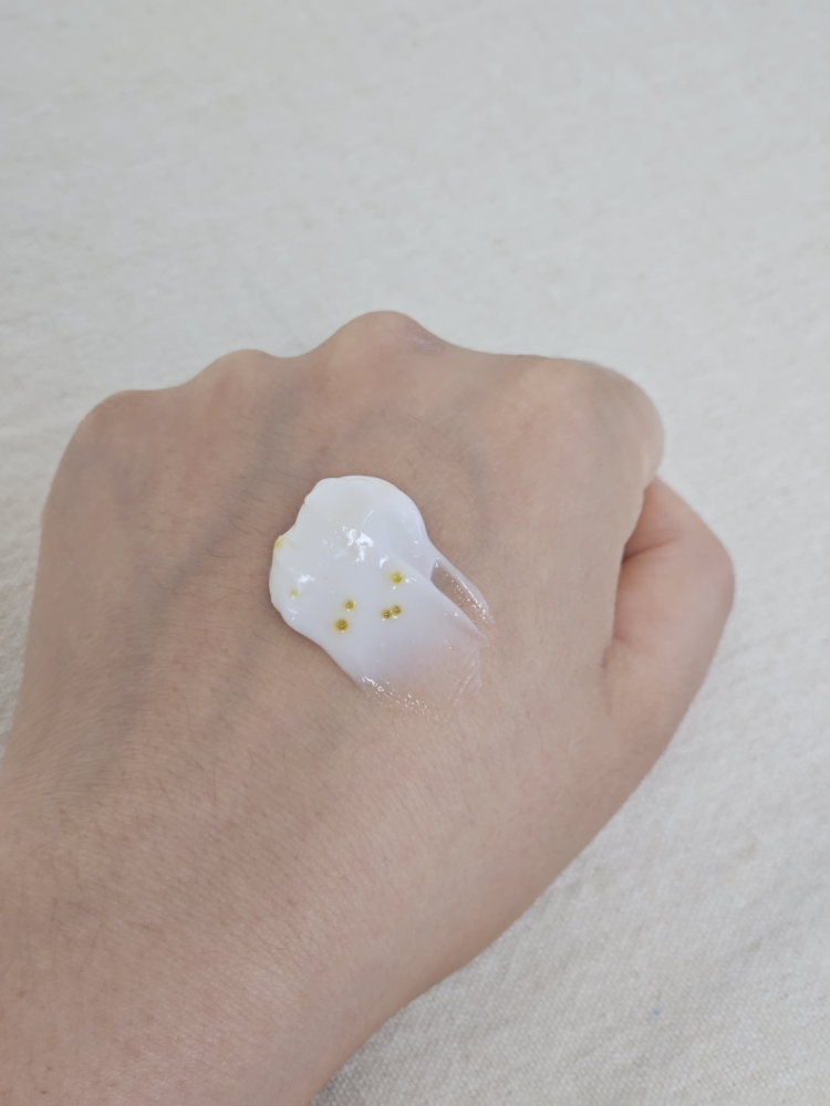 d'Alba 维他命美白胶囊霜 common.review image