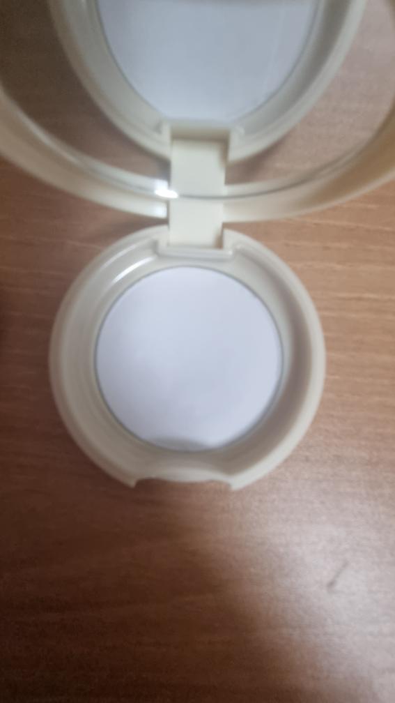 미팩토리 (MEFACTORY) 오일쏙쏙피니쉬파우더팩트 [화이트] review image