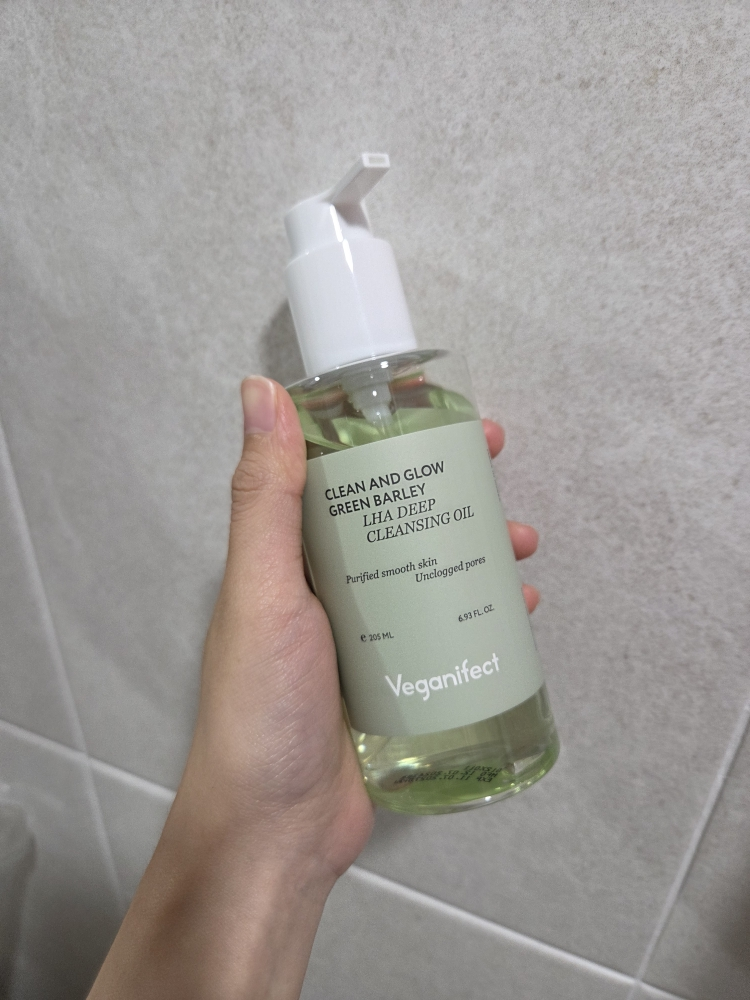 VEGANIFECT 清洁与发光青大麦LHA深层洁面油 common.review image
