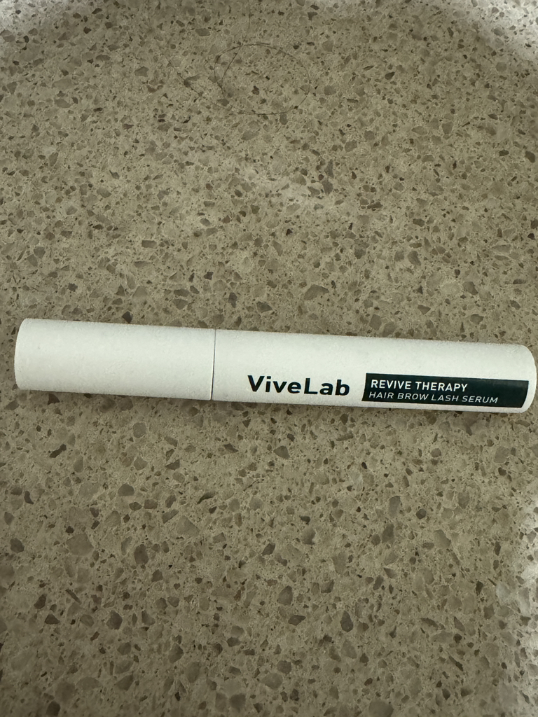 바이브랩 (ViveLab) 리바이브 테라피 헤어 브로우 래쉬 세럼 review image