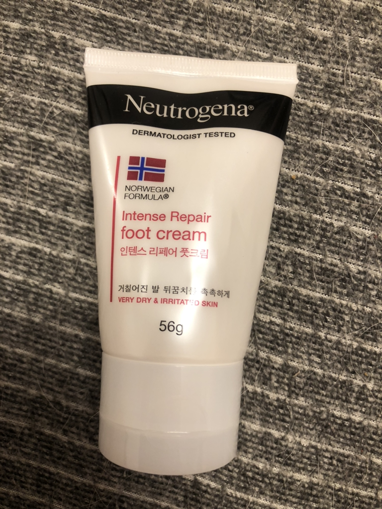뉴트로지나 (Neutrogena) 인텐스 리페어 풋크림 review image