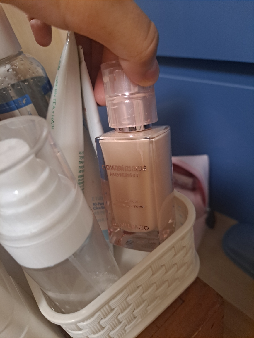 banilaco 柔滑持久粉底液 [SPF45/PA++] [21 象牙色] common.review image