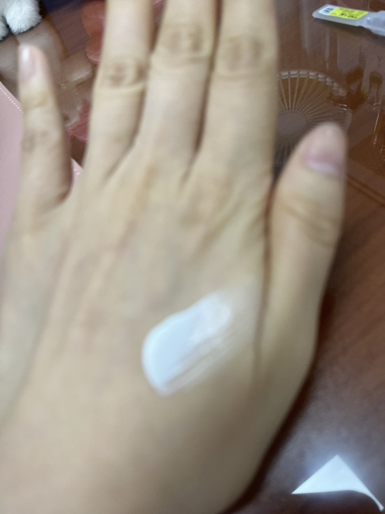 手部和指甲霜 [经典]的真实用户使用照片