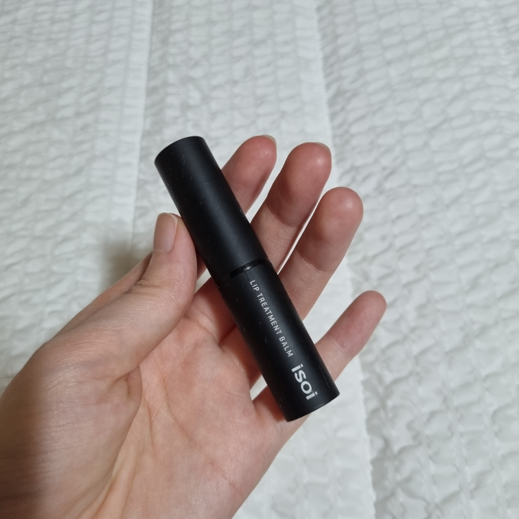 唇部护理膏 [纯红]的真实用户使用照片