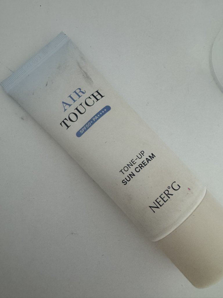 空气触感亮肤隔离霜 [SPF50+/PA++++]的真实用户使用照片