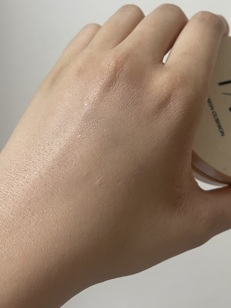 태그 (TAG) 듀이 스킨 쿠션 [SPF50+/PA+++] [2호 누드라이트] review image