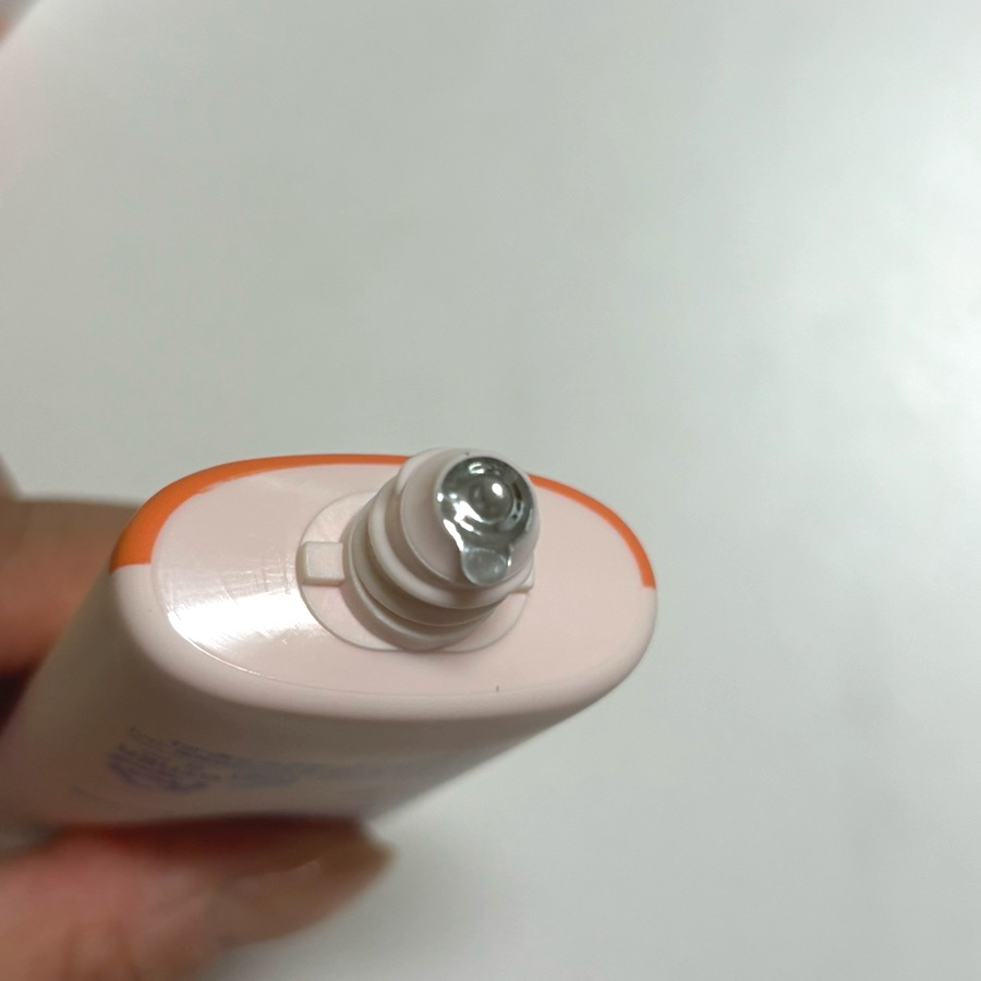 에스트라 (AESTURA) 더마UV365 레드진정 톤업 선크림 [SPF50+/PA++++] review image