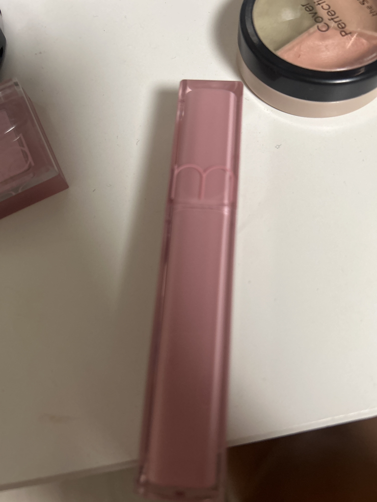 杜威水润唇彩 [13 奶油粉]的真实用户使用照片