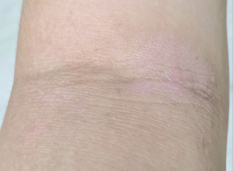 뉴트로지나 (Neutrogena) 인텐스 리페어 시카 에멀젼 [무향] review image