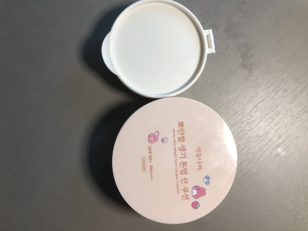 白皙米粉质感提亮遮瑕粉底霜 [SPF50+/PA++++] [02 生机蜜桃]的真实用户使用照片