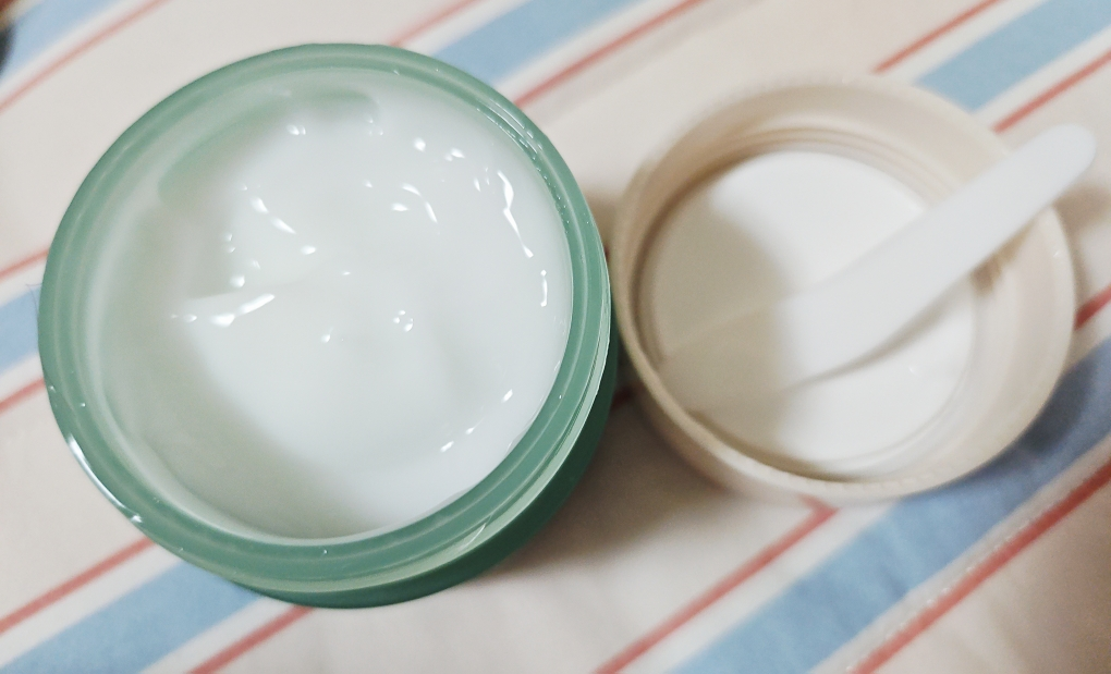 茶树舒缓镇静乳霜的真实用户使用照片