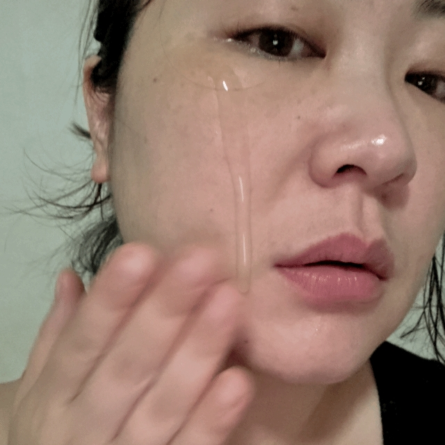 라루셀 (LALUCELL) 이지에프 리바이탈라이징 세럼 review image