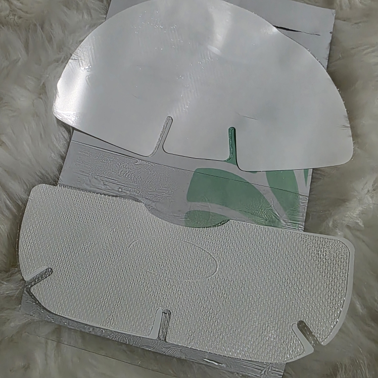 라루셀 (LALUCELL) 미스틱 라이트 시카 리프레싱 하이드로겔 마스크 review image