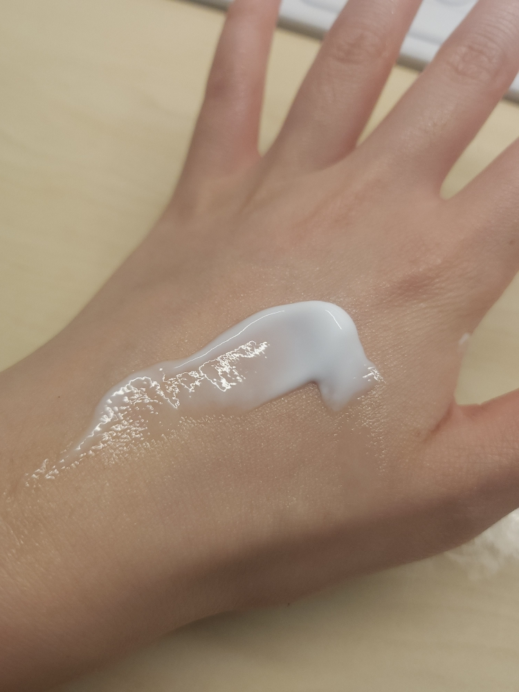 아트릭스 (atrix) 핸드 앤 네일 케어 모이스춰라이저 review image