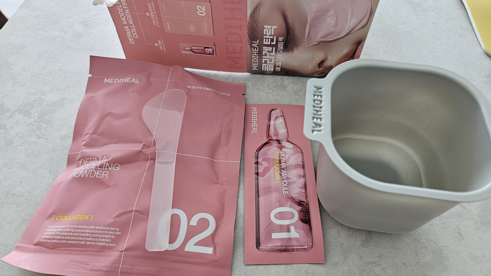 美迪惠尔 玻尿酸塑形面膜[胶原弹力] common.review image