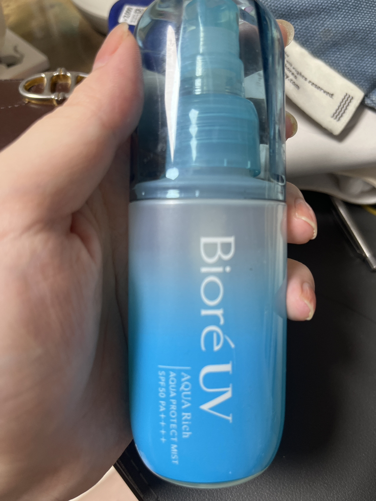 비오레 (Biore) (해외) UV 아쿠아 리치 자외선차단 미스트 워터프루프 [SPF50/PA++++] review image