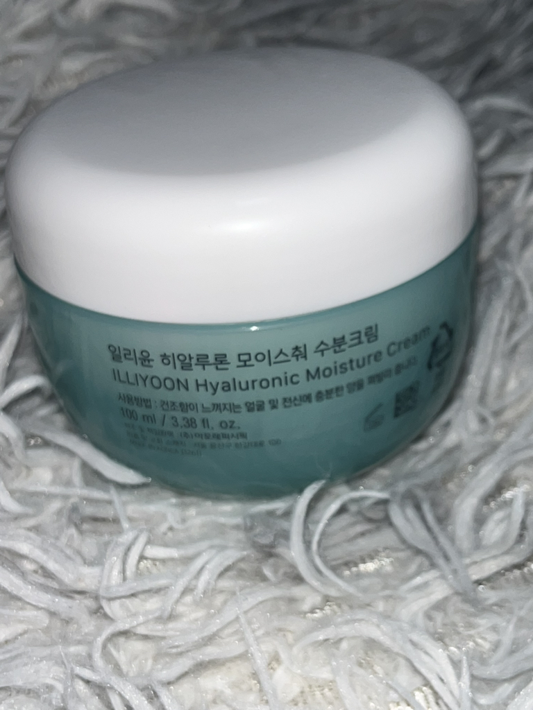 玻尿酸保湿水润霜的真实用户使用照片