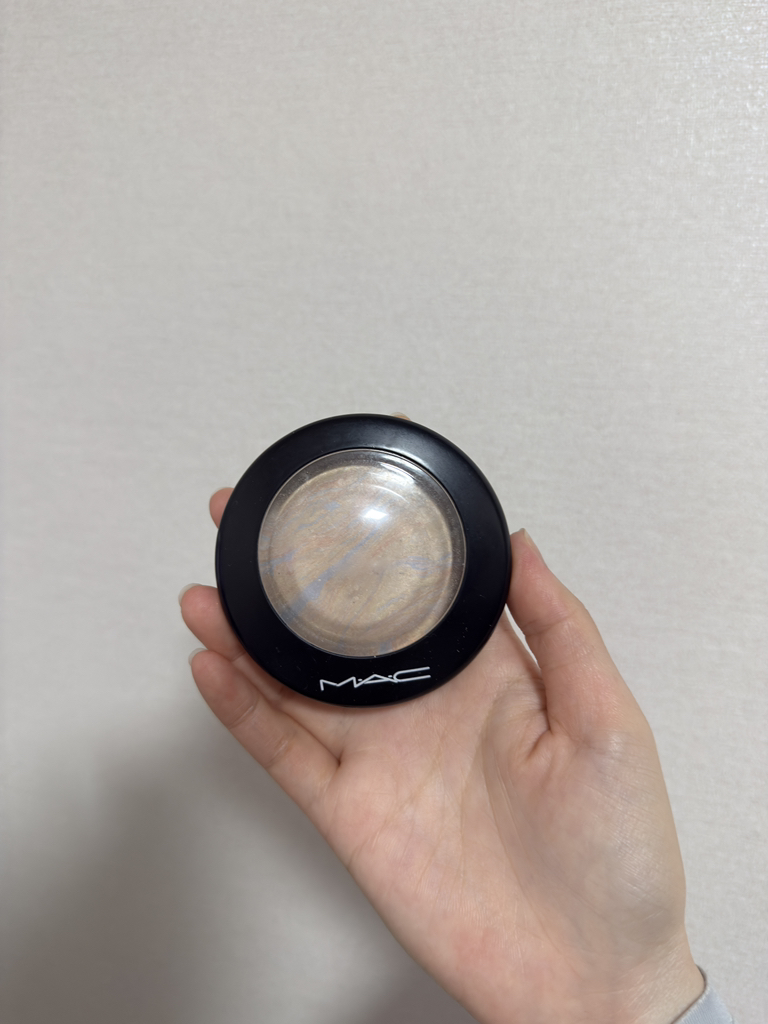 맥 (MAC) 미네랄라이즈 스킨피니쉬 [라이츠카페이드] review image