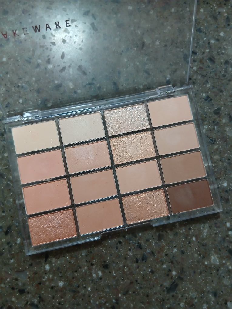 wakemake 柔和模糊眼影盘[03 日落模糊] common.review image