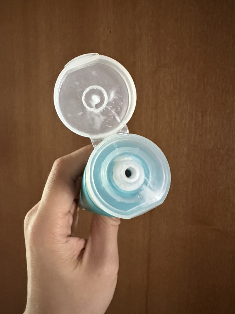 메디힐 (MEDIHEAL) 마데카소사이드 클렌저 [수분진정] review image