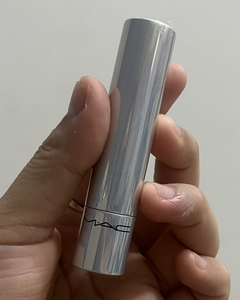 맥 (MAC) 글로우 플레이 텐더토크 립 밤 [서브] review image