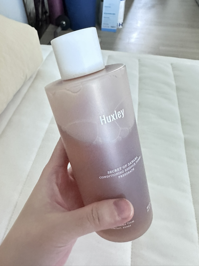 헉슬리 (Huxley) 컨디셔닝 에센스 토너 프리쉐이프 review image