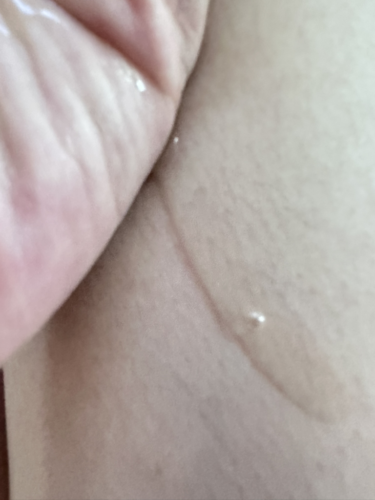 헉슬리 (Huxley) 컨디셔닝 에센스 토너 프리쉐이프 review image