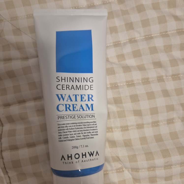 아오와 (AHOHWA) 샤이닝 세라마이드 워터 크림 review image