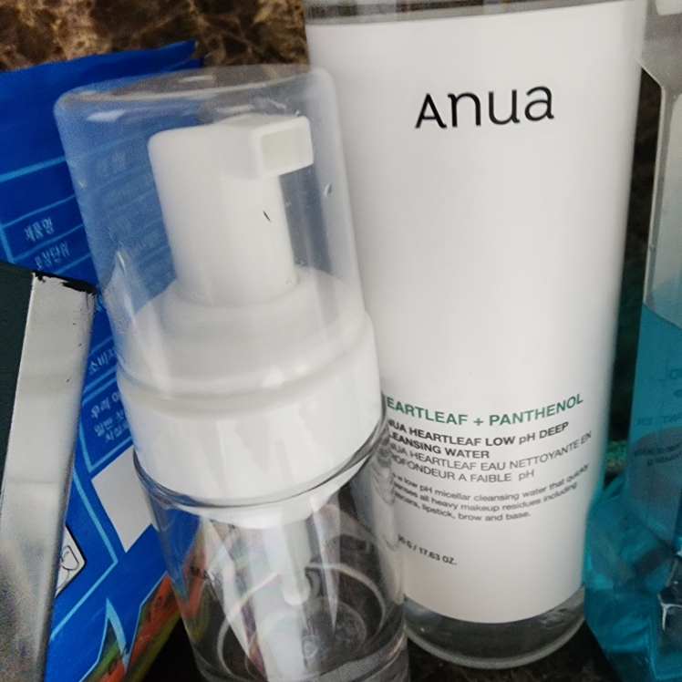 艾草酸性深层洁面水的真实用户使用照片