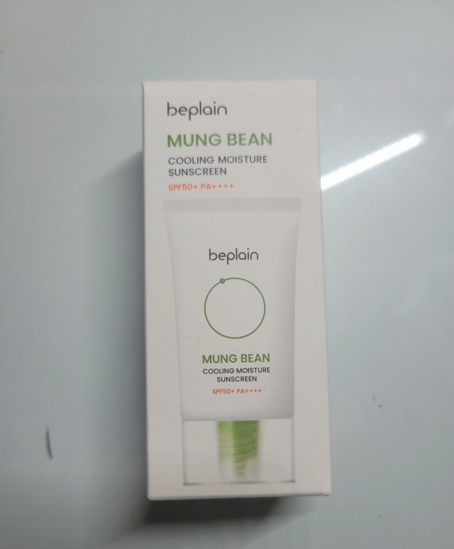 绿豆清凉保湿防晒霜 [SPF50+/PA++++]的真实用户使用照片